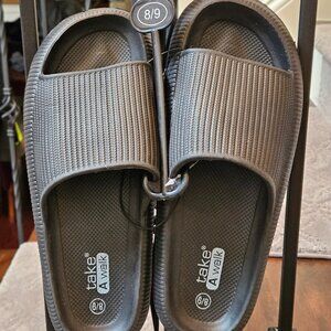 TAKE A WALK Cushioned Sandals. Black, Sz 10/11 & 6/7